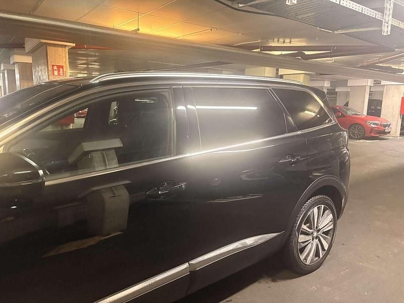 Gebraucht Peugeot 5008 S 177 PS (130 kW) 2020 Schwarz SUV