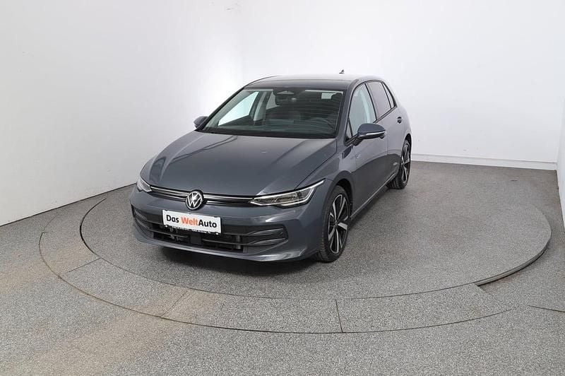 Mittelgrau metallic Neu 2025 VW Golf VIII Limousine | € 27.950 (Superpreis) - Bild 1/4