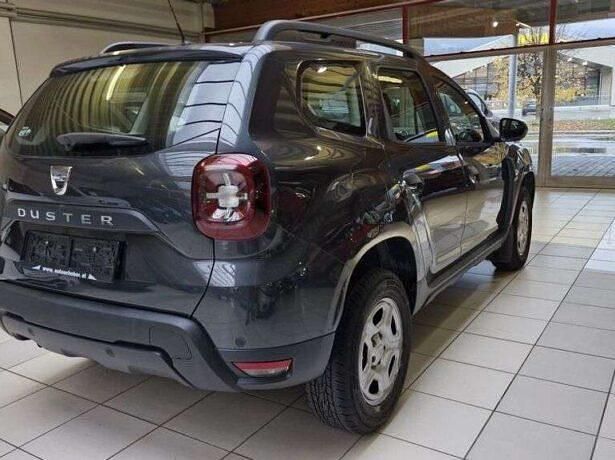 Gebraucht Dacia Duster Essentiel 114 PS (83 kW) 2018 Grau SUV