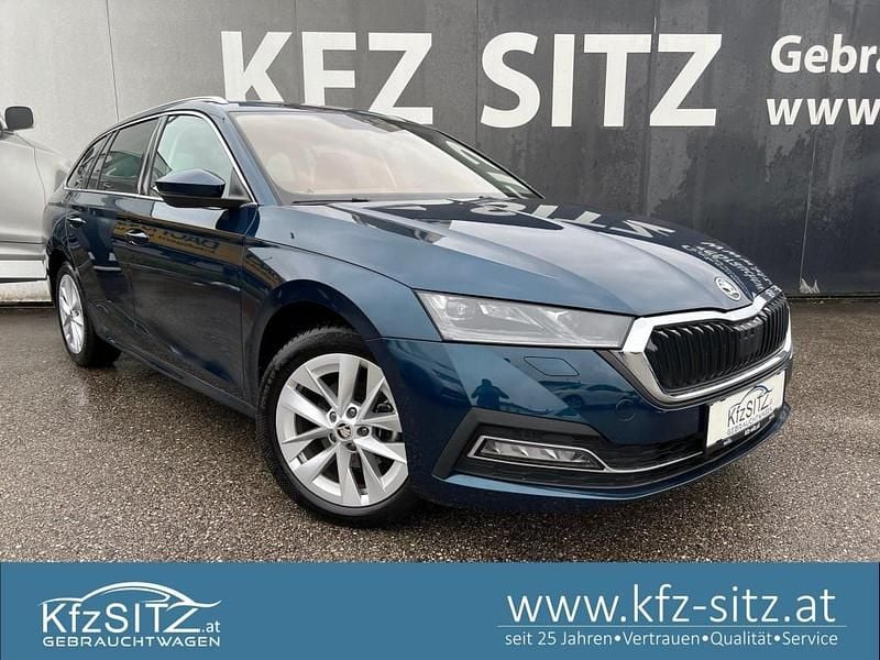 Blau Gebraucht 2024 Skoda Octavia Style Kombi | € 26.980 (Fairer Preis) - Bild 1/4