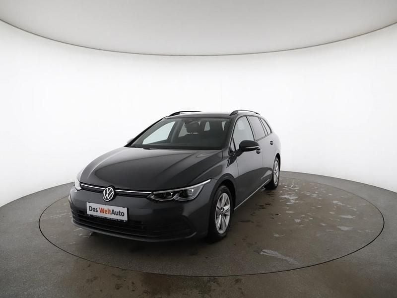 Gebraucht VW Golf VIII Life 150 PS (110 kW) 2021 Grau Kombi