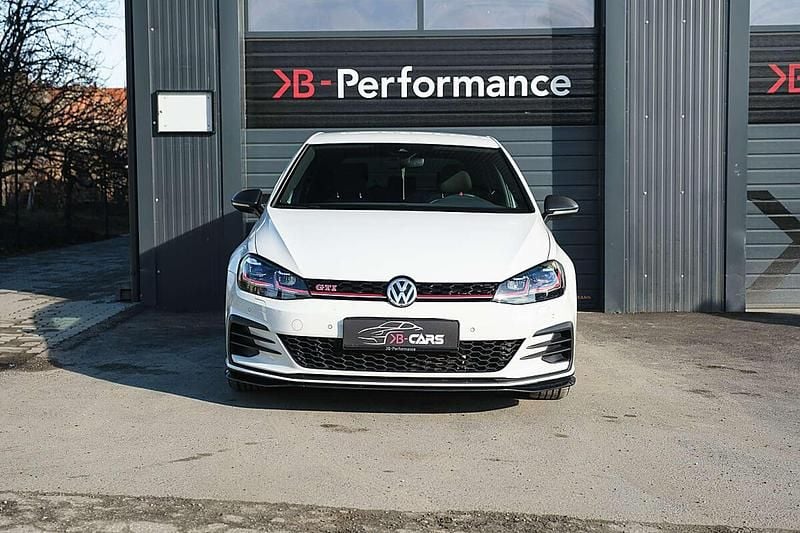 Gebraucht VW Golf VII GTI 290 PS (213 kW) 2019 Weiß Limousine