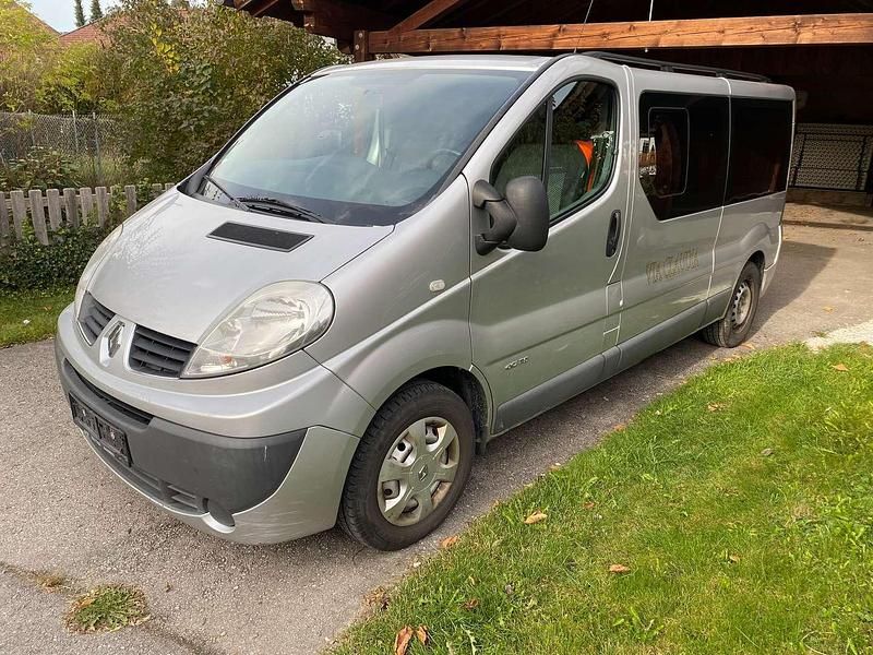 Gebraucht Renault Trafic 114 PS (83 kW) 2012 Van / Kleinbus
