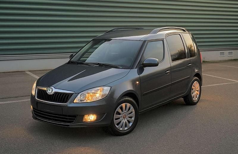 Gebraucht 2009 Skoda Roomster Van / Kleinbus | € 3.800 - Bild 1/4