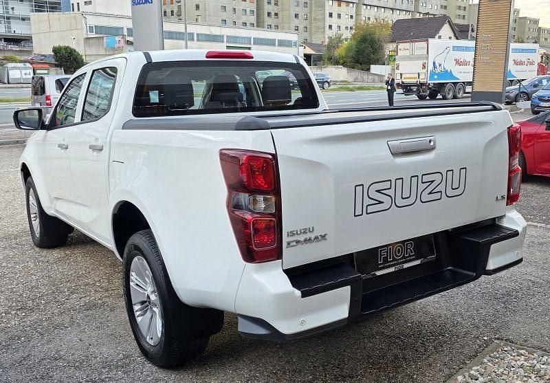 Gebraucht Isuzu D-Max 163 PS (119 kW) 2021 Silber Abholung