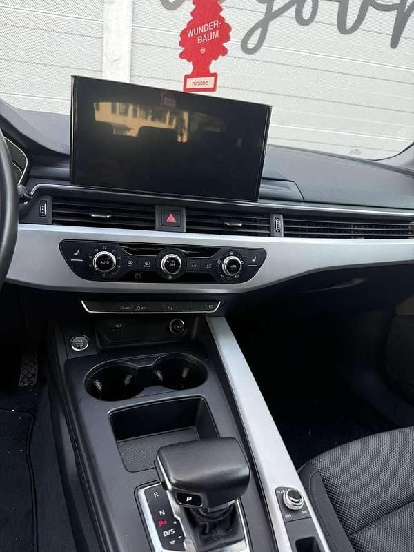 Gebraucht Audi A4 150 PS (110 kW) 2021 Kombi
