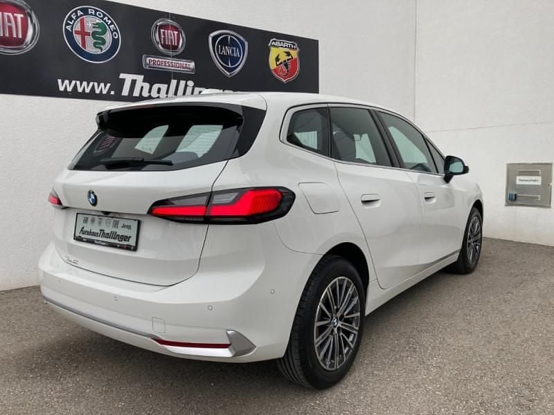 Gebraucht BMW 218 Active Tourer Sport Line 136 PS (100 kW) 2022 Weiß Van / Kleinbus