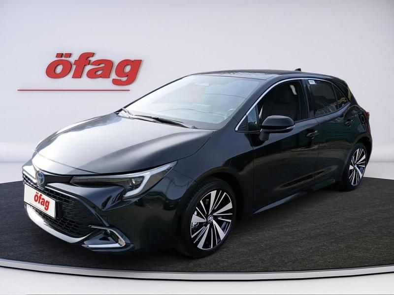 Gebraucht Toyota Corolla Active 98 PS (72 kW) 2025 Schwarz Limousine