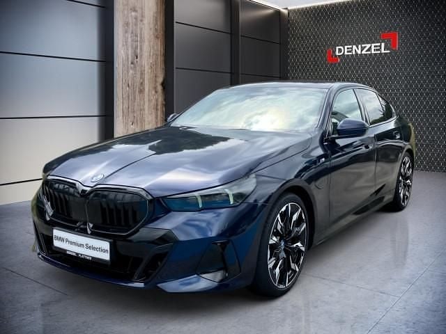 Gebraucht BMW 530e Comfort Edition 190 PS (139 kW) 2024 Blau Limousine