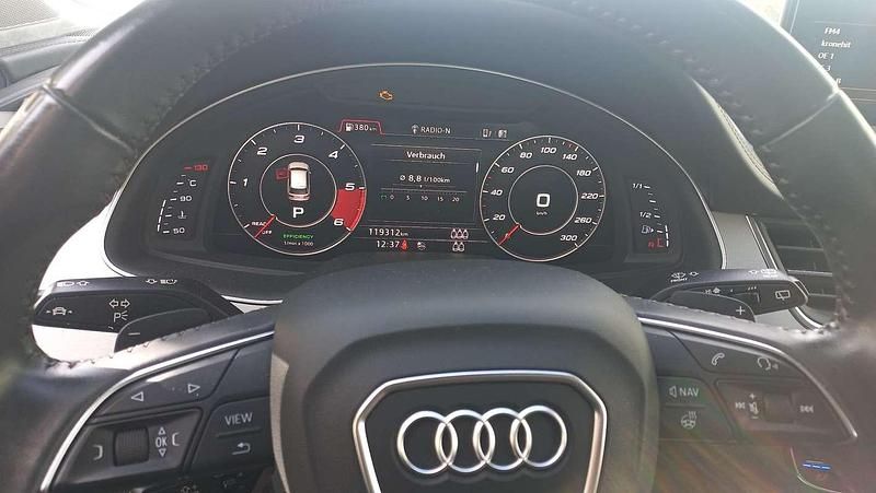 Gebraucht Audi SQ7 Design 435 PS (319 kW) 2018 SUV