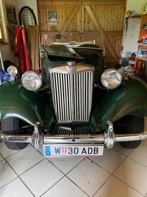 Gebraucht MG TD 54 PS (39 kW) 1953 Dunkelgrün Cabrio