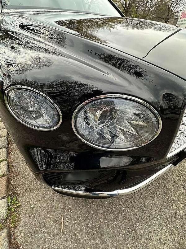 Gebraucht Bentley Bentayga 340 PS (250 kW) 2021 Schwarz SUV