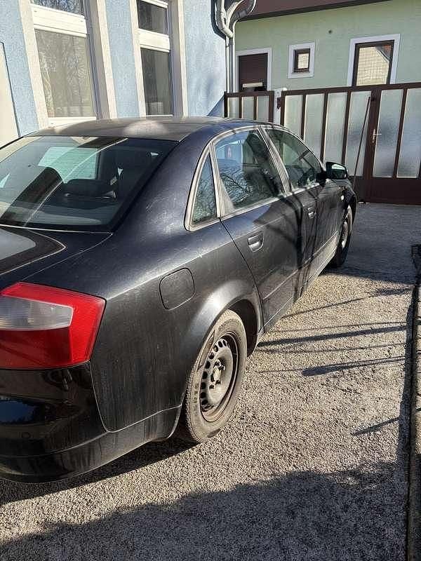 Gebraucht Audi A4 116 PS (85 kW) 2004 Limousine