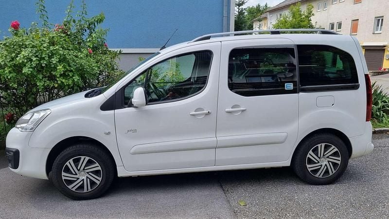 Gebraucht Citroën Berlingo 49 kW (67 PS) 2018 Weiß Van / Kleinbus