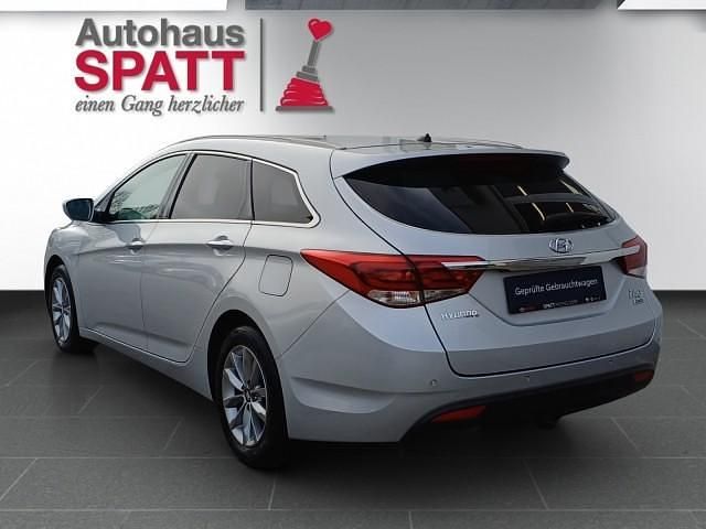 Gebraucht Hyundai i40 Style 141 PS (103 kW) 2016 Grau Kombi