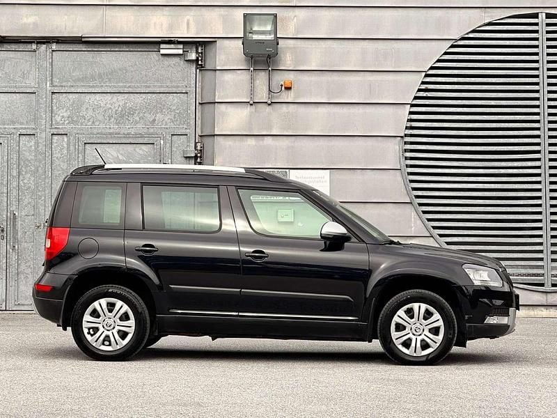 Gebraucht Skoda Yeti Active 110 PS (80 kW) 2014 Schwarz SUV