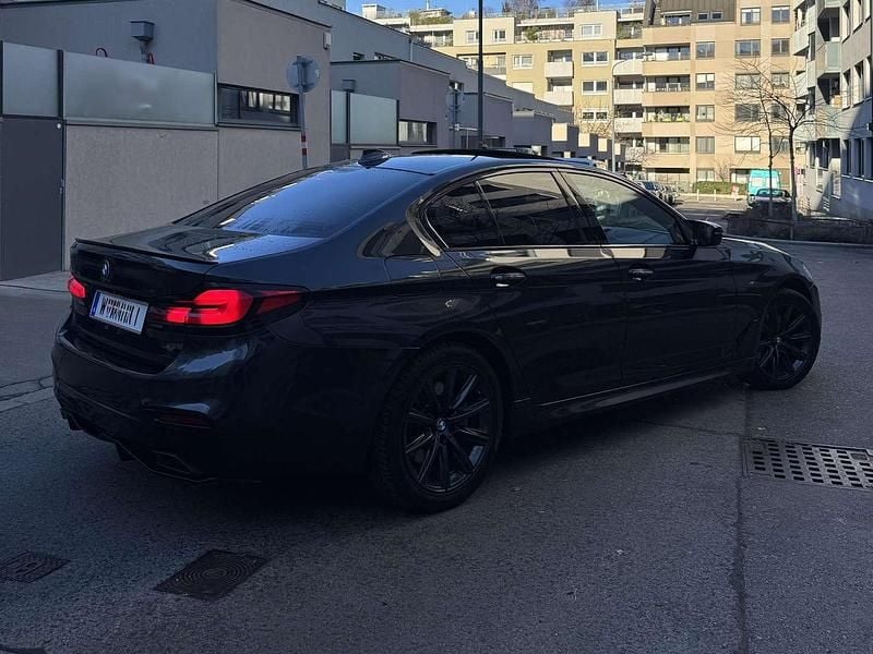 Gebraucht BMW 520 M Sport 190 PS (139 kW) 2017 Grau Limousine