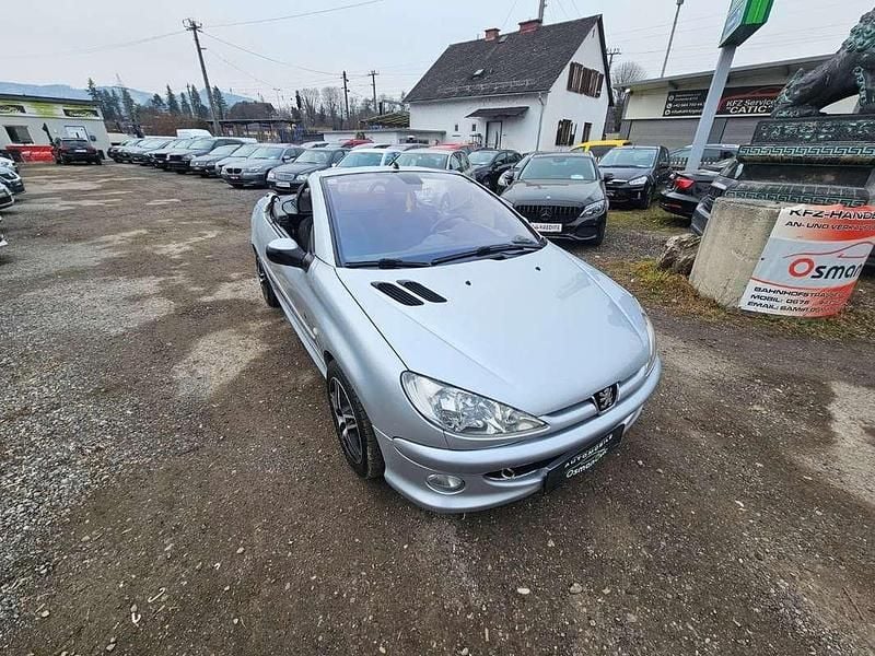 Gebraucht Peugeot 206 CC 109 PS (80 kW) 2004 Grau Cabrio