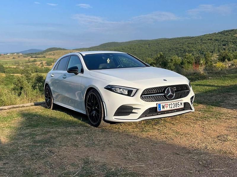 Gebraucht Mercedes A180 AMG 116 PS (85 kW) 2021 Weiß Limousine