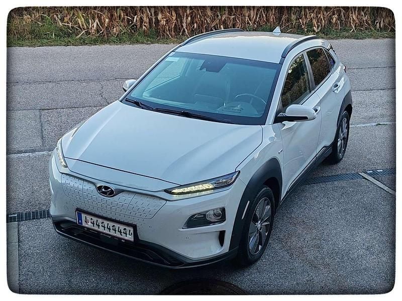 Weiß Gebraucht 2018 Hyundai Kona SUV | € 17.800 - Bild 1/4