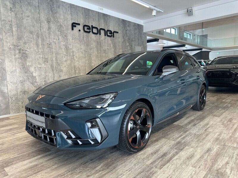 Gebraucht Cupra Leon 150 PS (110 kW) 2024 Blau Kombi