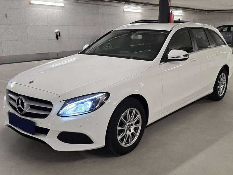 Gebraucht Mercedes C200 136 PS (100 kW) 2018 Weiß Kombi