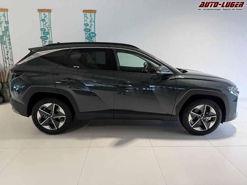 Neu Hyundai Tucson GO! 150 PS (110 kW) 2025 Cypress green pearl SUV