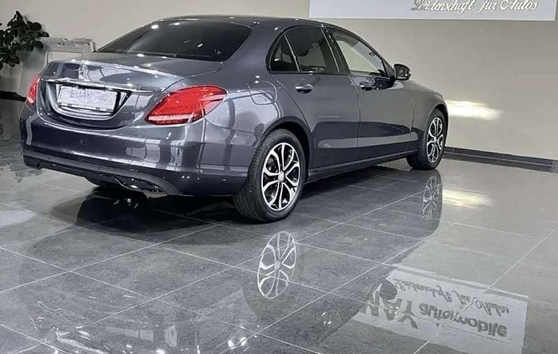 Gebraucht Mercedes C200 136 PS (100 kW) 2018 Limousine