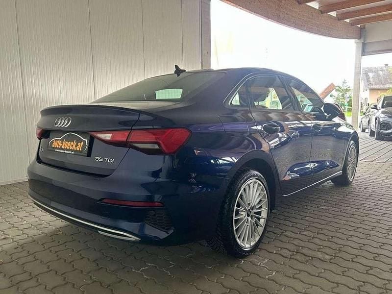 Gebraucht Audi A3 Advanced 150 PS (110 kW) 2022 Blau Limousine