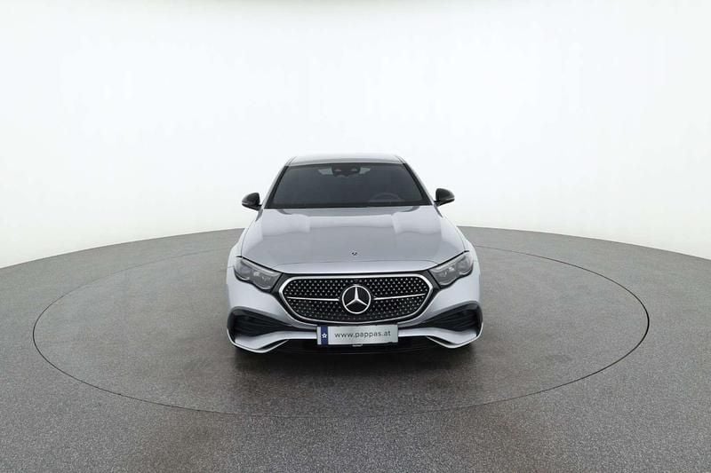 Gebraucht Mercedes E300 Edition 313 PS (230 kW) 2025 Silber Limousine