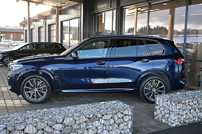 Gebraucht BMW X5 Comfort Edition 286 PS (210 kW) 2022 Blau SUV