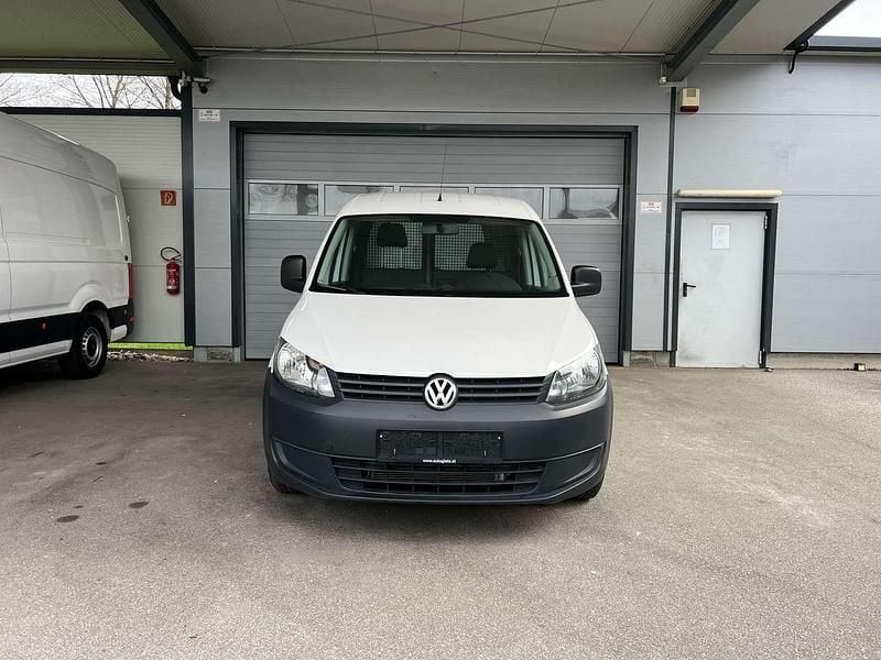 Weiß Gebraucht 2015 VW Caddy Van / Kleinbus | € 15.900 (Etwas zu teuer) - Bild 1/4