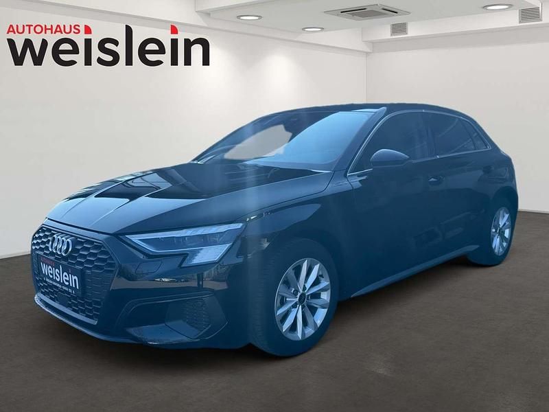 Schwarz Gebraucht 2024 Audi A3 Advanced Kleinwagen | € 33.450 (Teuer) - Bild 1/4