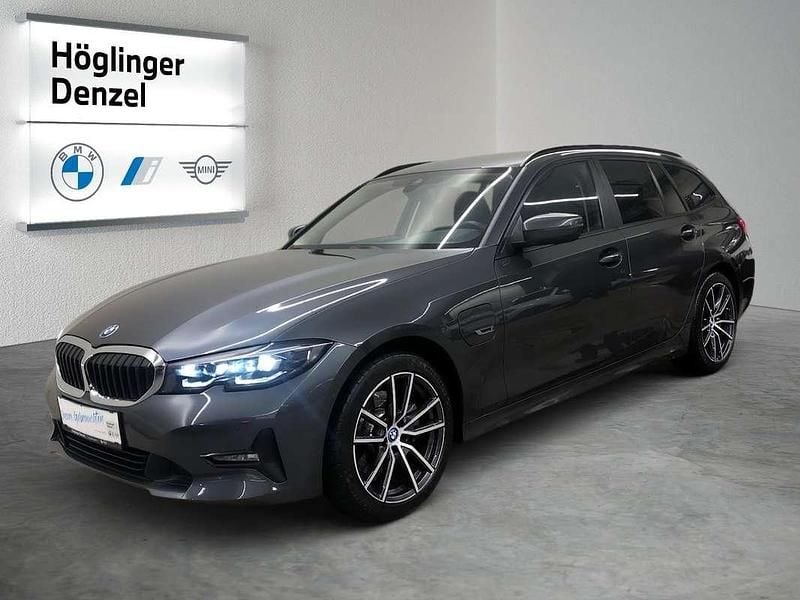Gebraucht BMW 320e Advantage 163 PS (119 kW) 2022 Grau Kombi