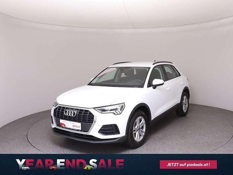 Weiss normal Neu 2025 Audi Q3 Ambiente SUV | € 34.222 (Guter Preis) - Bild 1/4