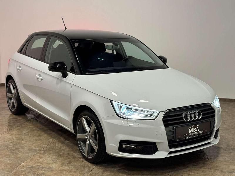 Weiß Gebraucht 2017 Audi A1 Sportback Comfort Kleinwagen | € 12.990 (Guter Preis) - Bild 1/4