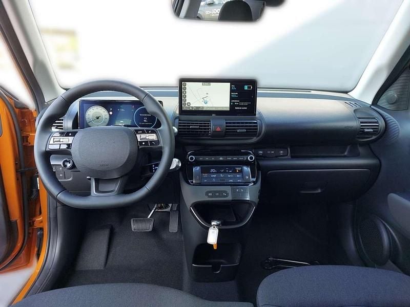 Neu Hyundai Inster Trend 27 kW (38 PS) 2025 Orange Kleinwagen