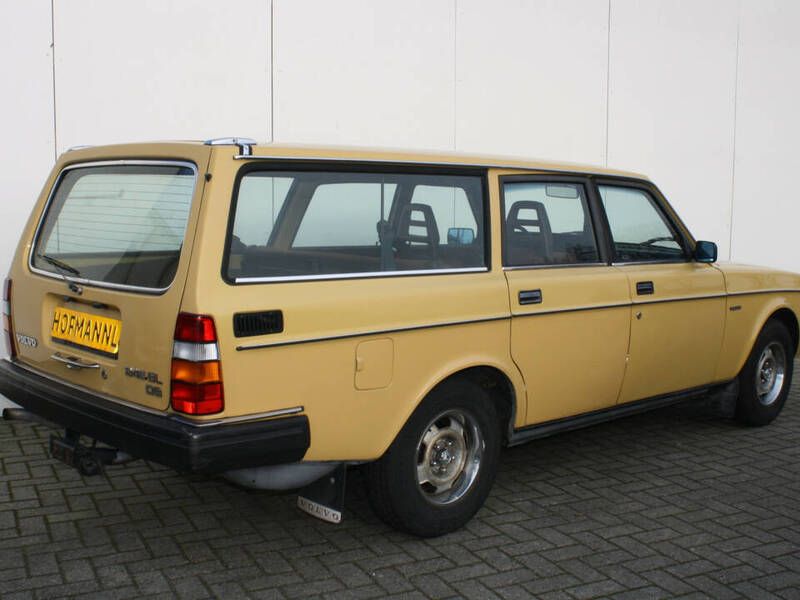 Gebraucht Volvo 245 82 PS (60 kW) 1981 Gelb Kombi