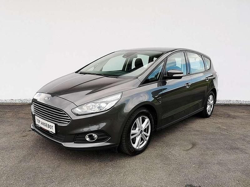 Gebraucht Ford S-MAX Trend 150 PS (110 kW) 2019 Grau Van / Kleinbus
