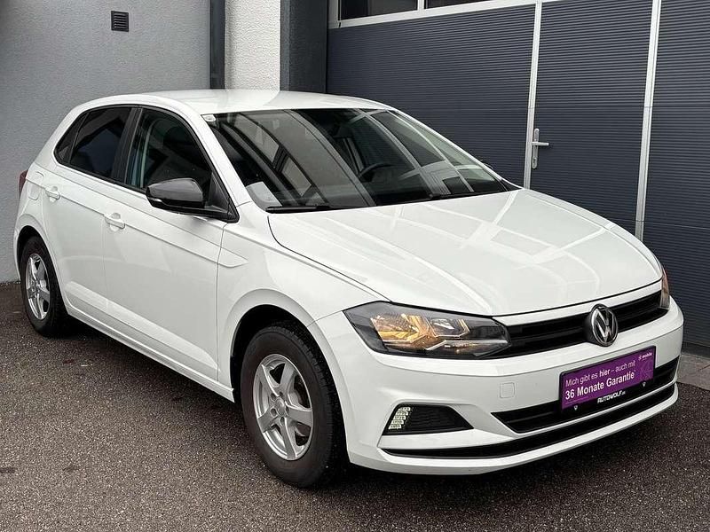 Gebraucht VW Polo Trendline 80 PS (58 kW) 2019 Weiß Kleinwagen