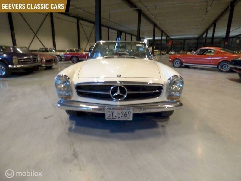 Weiß Gebraucht 1969 Mercedes SL280 Cabrio | € 67.950 - Bild 1/4