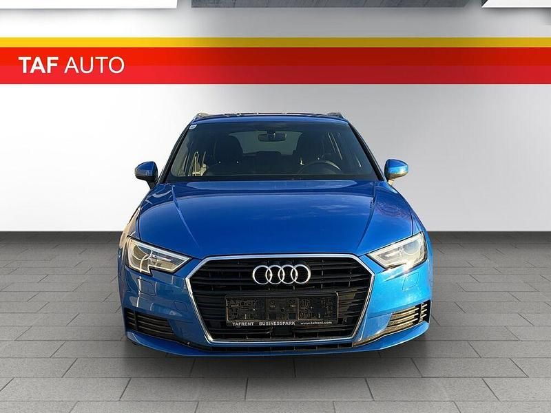 Gebraucht Audi A3 Sport 116 PS (85 kW) 2019 Limousine