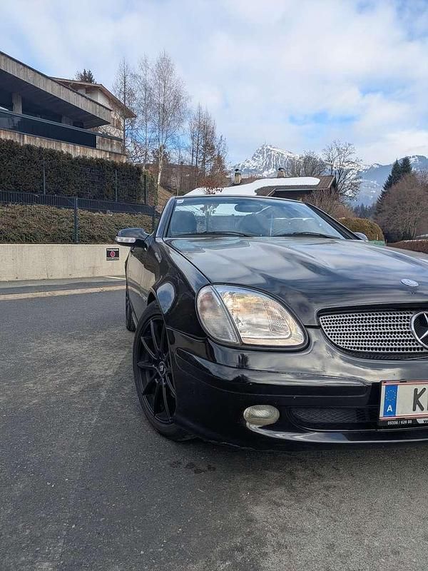 Gebraucht Mercedes SLK200 163 PS (119 kW) 2000 Schwarz Cabrio