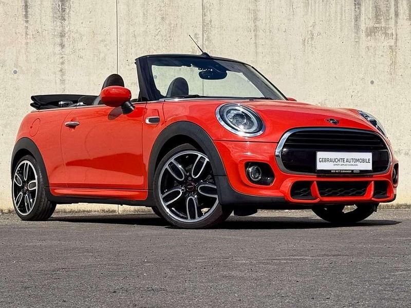 Gebraucht Mini Cooper Cabriolet 136 PS (100 kW) 2020 Orange Cabrio