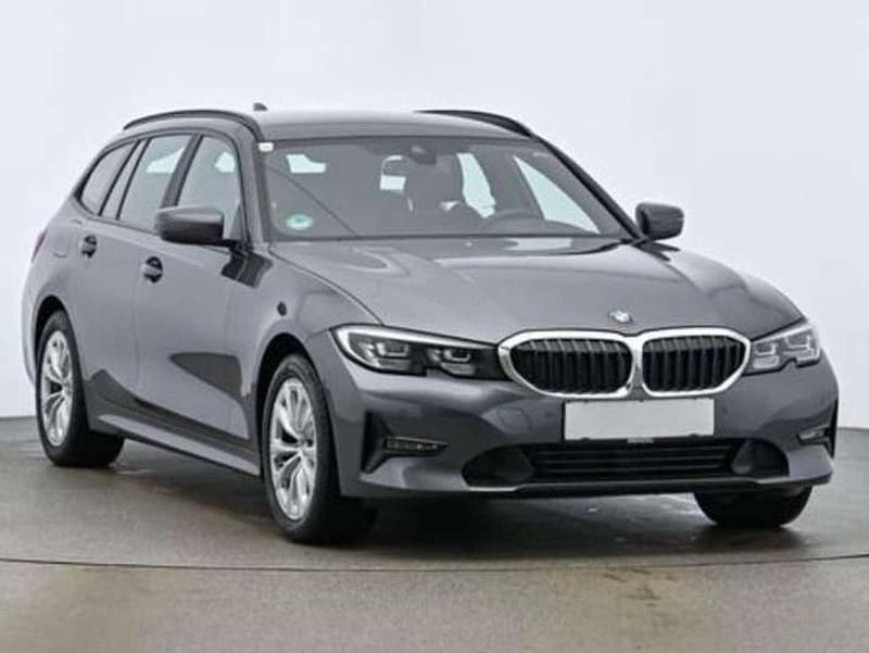 Gebraucht BMW 320 Advantage 190 PS (139 kW) 2020 Grau Kombi