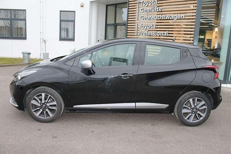 Gebraucht Nissan Micra Acenta 90 PS (66 kW) 2018 Schwarz Kleinwagen