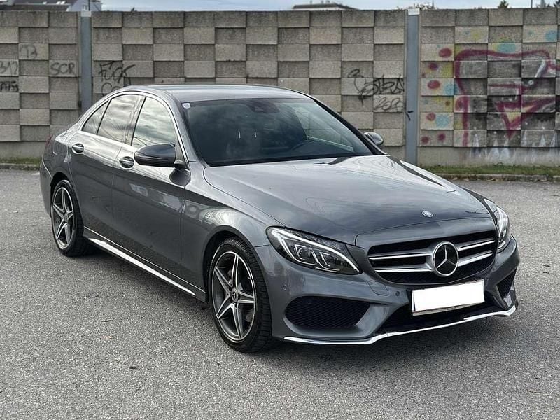 Gebraucht Mercedes C220 AMG line 170 PS (125 kW) 2018 Limousine