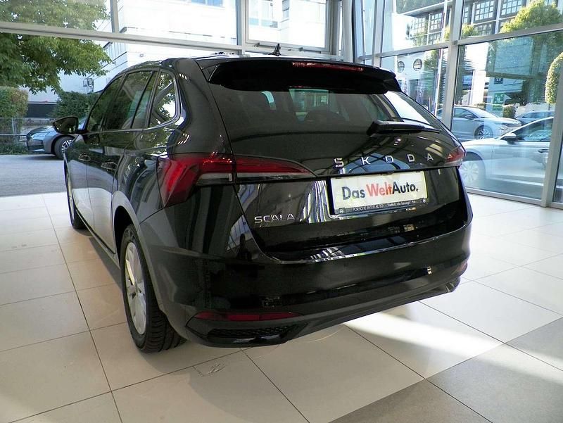 Gebraucht Skoda Scala Selection 116 PS (85 kW) 2025 Schwarz  metallicperleffektno Kleinwagen