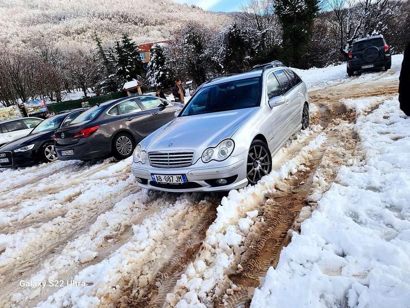 Gebraucht 2005 Mercedes C180 Elegance Kombi | € 3.750 (Fairer Preis) - Bild 1/4