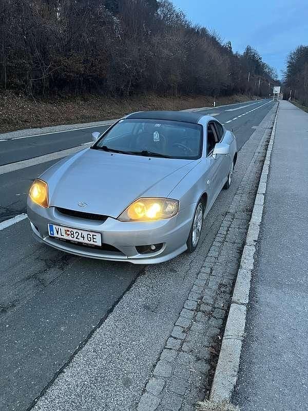 Gebraucht Hyundai Coupé 143 PS (105 kW) 2006 Silber Coupé